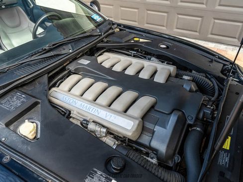 Used 2000 Aston Martin DB7 Vantage RWD image 12
