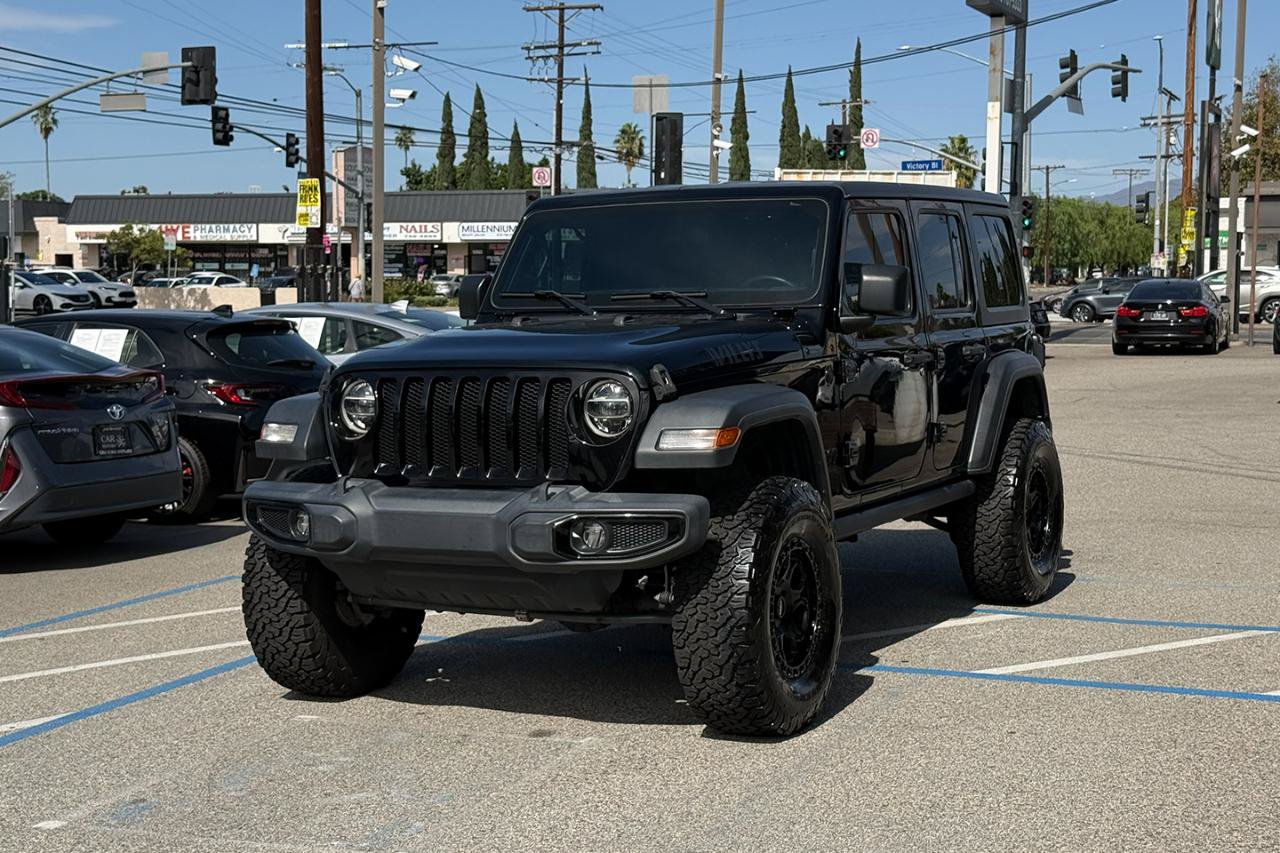Used 2020 Jeep Wrangler Unlimited Sport AWD/4WD image 2