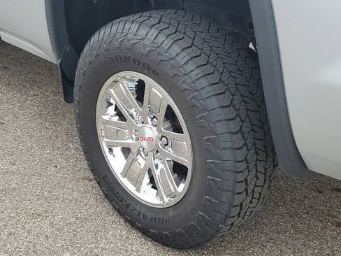Used 2017 GMC Sierra 1500 SLE w/ SLE Value Package AWD/4WD image 27