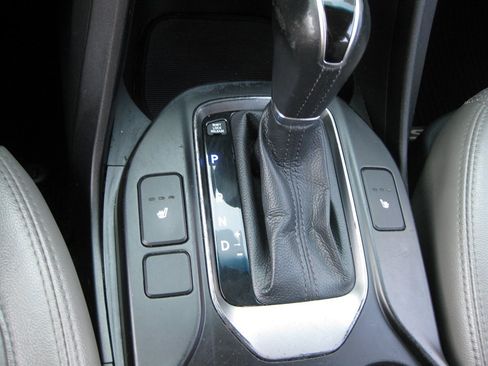 Used 2013 Hyundai Santa Fe Sport w/ Technology Pkg FWD image 22