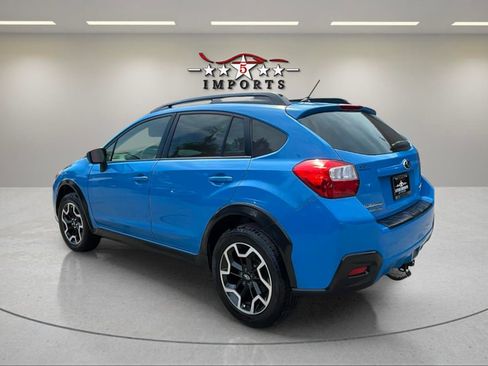 Used 2016 Subaru Crosstrek 2.0i Premium image 4
