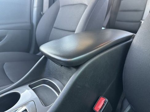 Certified 2024 Chevrolet Malibu LS image 13