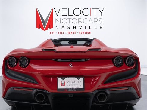 Used 2022 Ferrari F8 Tributo image 19