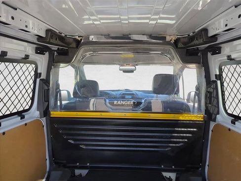 Used 2020 Ford Transit Connect XL image 19