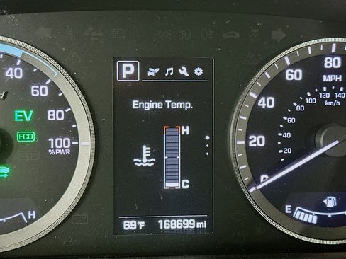 Used 2017 Hyundai Sonata SE image 19