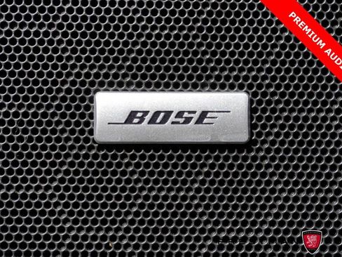 Used 2022 Chevrolet Traverse Premier w/ Redline Edition image 7