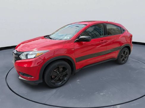 Used 2016 Honda HR-V EX image 2