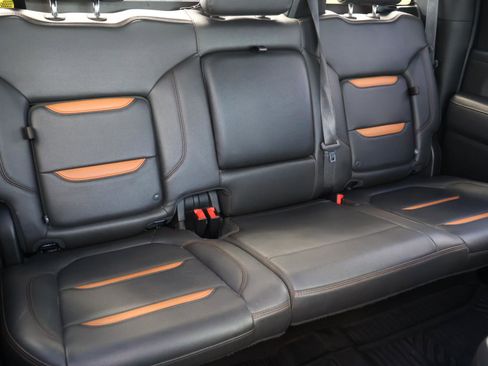 Used 2022 GMC Sierra 2500 AT4 image 20