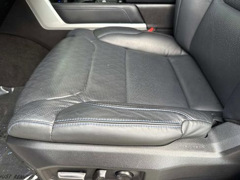 Used 2024 Toyota Sequoia Platinum image 30