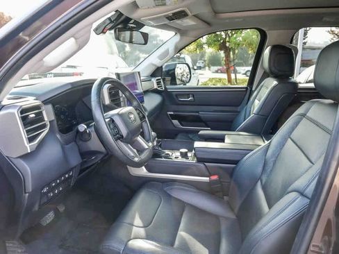 Used 2023 Toyota Sequoia Limited image 18