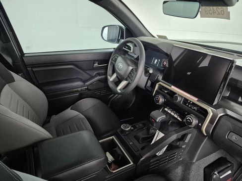 New 2025 Toyota Tacoma 4x4 Double Cab Hybrid image 33