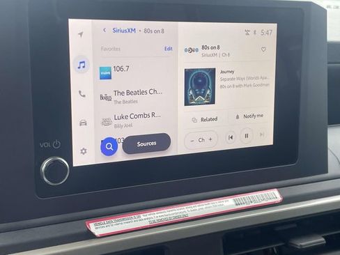 Used 2024 Toyota Tacoma SR image 17