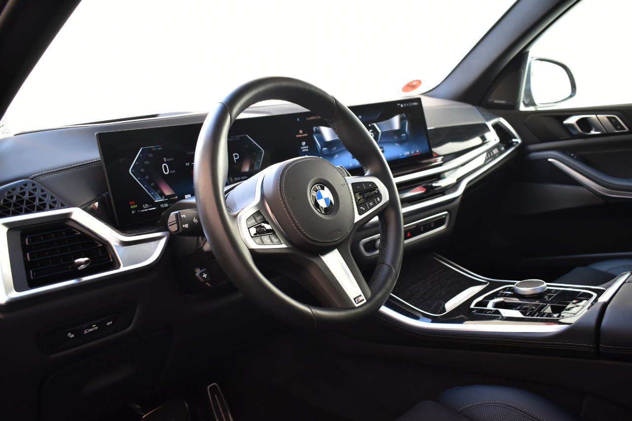 Used 2026 BMW X5 xDrive40i AWD/4WD image 12