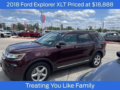 Certified 2018 Ford Explorer XLT w/ Equipment Group 201A