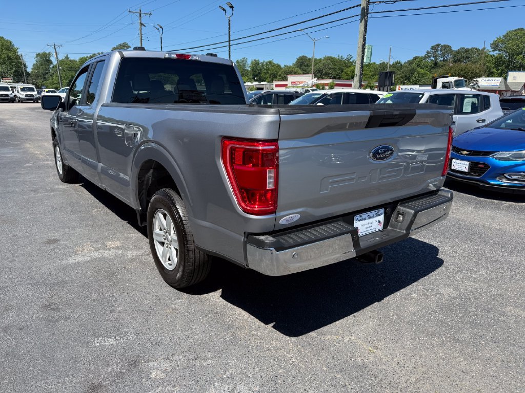 Used 2022 Ford F150 XLT RWD image 9