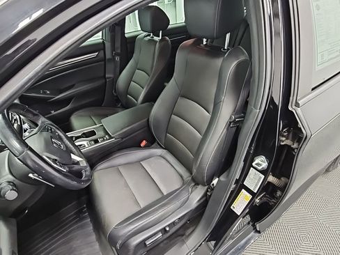 Used 2022 Honda Accord Sport image 28