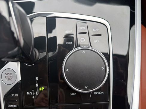 Used 2021 BMW X7 xDrive40i image 96