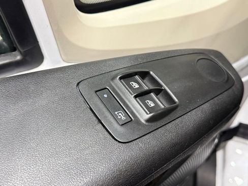 Used 2022 RAM ProMaster 2500 image 14