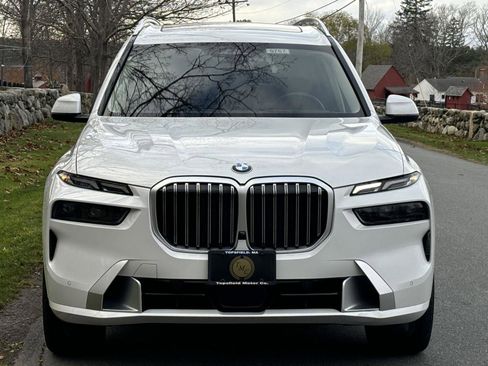Used 2023 BMW X7 xDrive40i w/ Premium Package image 20