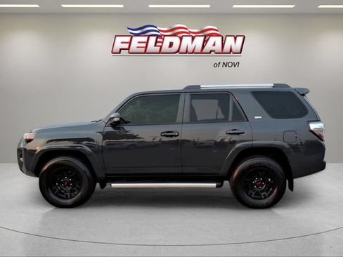 Used 2024 Toyota 4Runner SR5 Premium w/ Moonroof Package AWD/4WD image 2