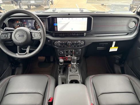 New 2026 Jeep Wrangler Unlimited Rubicon AWD/4WD image 12