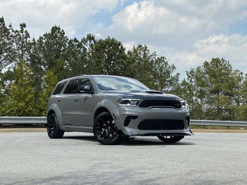 Used 2025 Dodge Durango R/T image 2