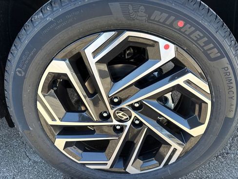 New 2026 Hyundai Tucson Limited w/ Tow & Go Package image 7
