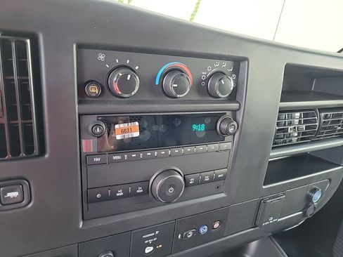 New 2025 GMC Savana 2500 Work Van w/ Driver Convenience Package image 33