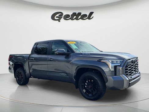 Used 2025 Toyota Tundra Platinum w/ TRD Off-Road Package AWD/4WD image 3