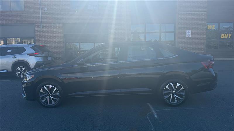 Used 2025 Volkswagen Jetta S FWD image 13