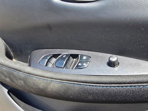 Used 2023 Nissan Leaf S FWD image 17
