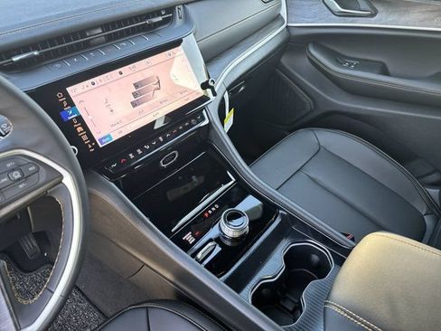 New 2026 Jeep Grand Cherokee Limited AWD/4WD image 28