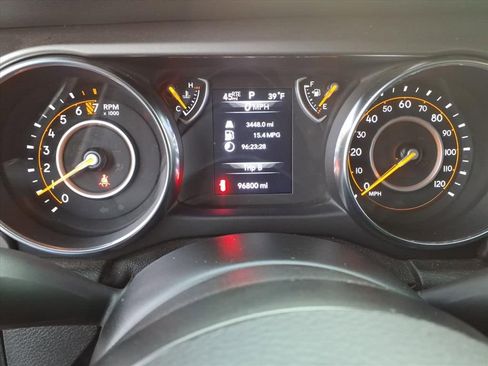 Used 2020 Jeep Wrangler Sport image 25