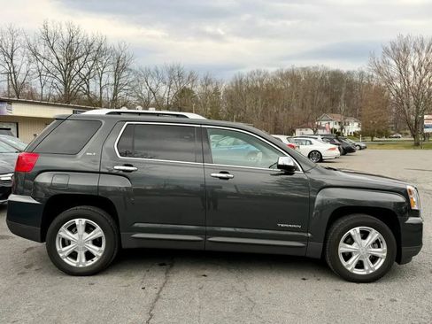 Used 2017 GMC Terrain SLT w/ Open Road Package image 9