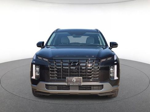 Used 2025 Hyundai Palisade SEL FWD image 2