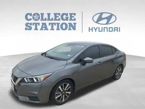 Used 2021 Nissan Versa SV image 10