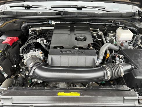 Used 2023 Nissan Frontier Pro-X w/ Pro-X Premium Package RWD image 11