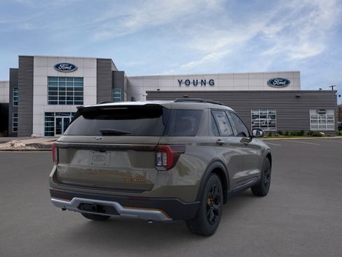 New 2026 Ford Explorer Tremor image 8