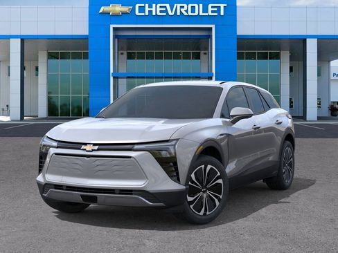 New 2026 Chevrolet Blazer EV LT image 6