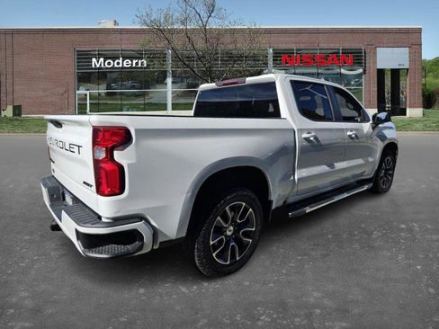 Used 2022 Chevrolet Silverado 1500 RST image 4