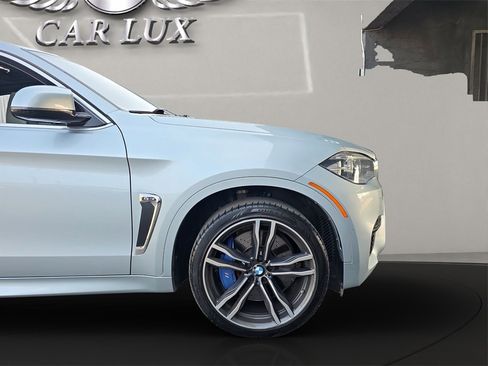 Used 2018 BMW X6 M w/ Executive Package image 39