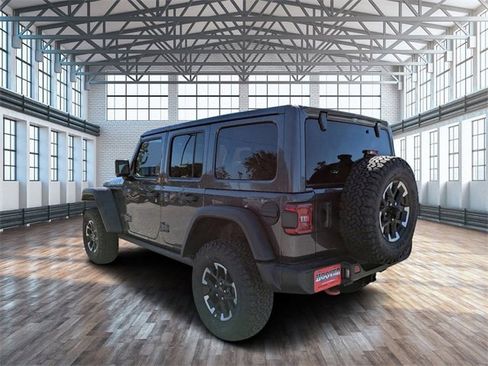 New 2025 Jeep Wrangler Unlimited Rubicon w/ Technology Group image 6