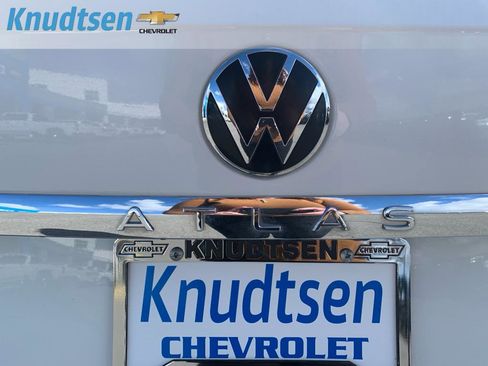 Used 2021 Volkswagen Atlas SE image 9