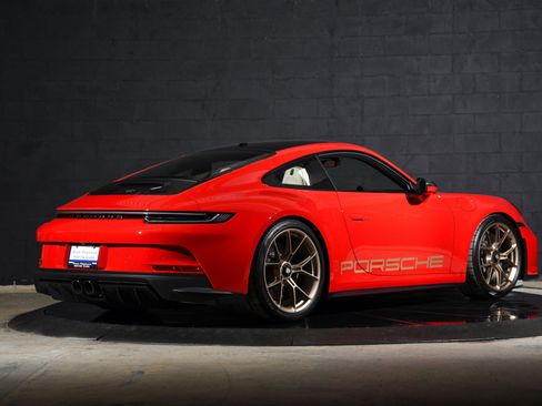 Used 2022 Porsche 911 GT3 RWD image 3