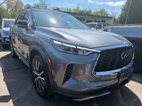 Used 2024 INFINITI QX60 Autograph w/ Cargo Package image 3