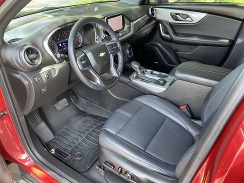 Used 2020 Chevrolet Blazer LT w/ Sound & Technology Package FWD image 10