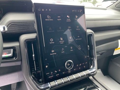 New 2026 GMC Yukon AT4 Ultimate AWD/4WD image 27
