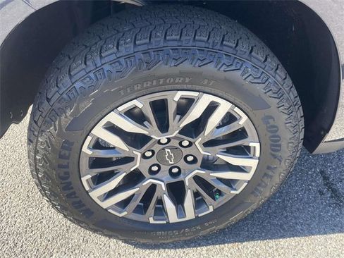 New 2026 Chevrolet Tahoe Z71 w/ Comfort Package image 9