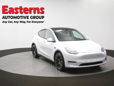 Used 2021 Tesla Model Y Long Range AWD/4WD image 46