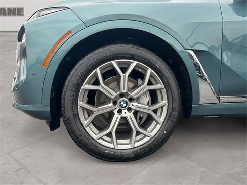 New 2026 BMW X7 xDrive40i image 14